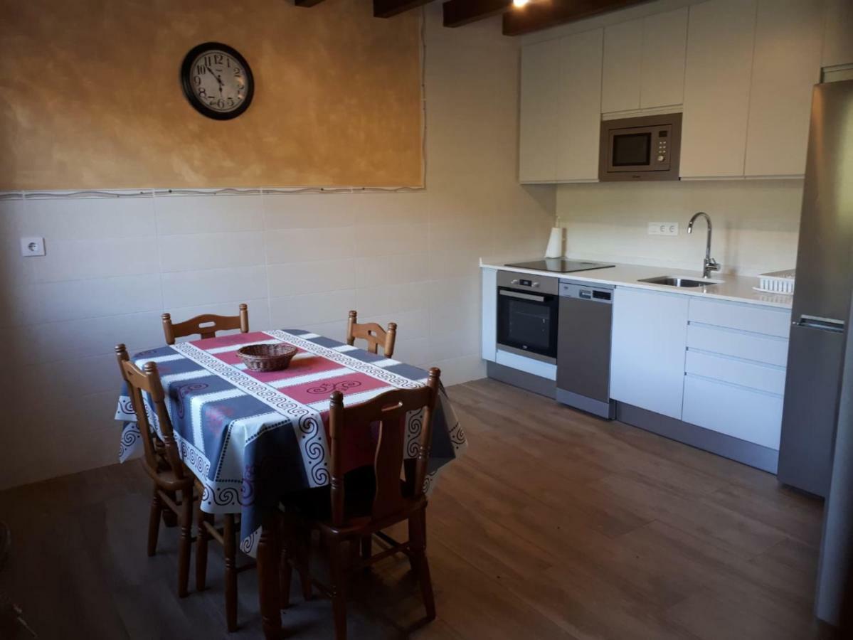 Apartamentos Camino Santo Toribio Mieses Exteriér fotografie